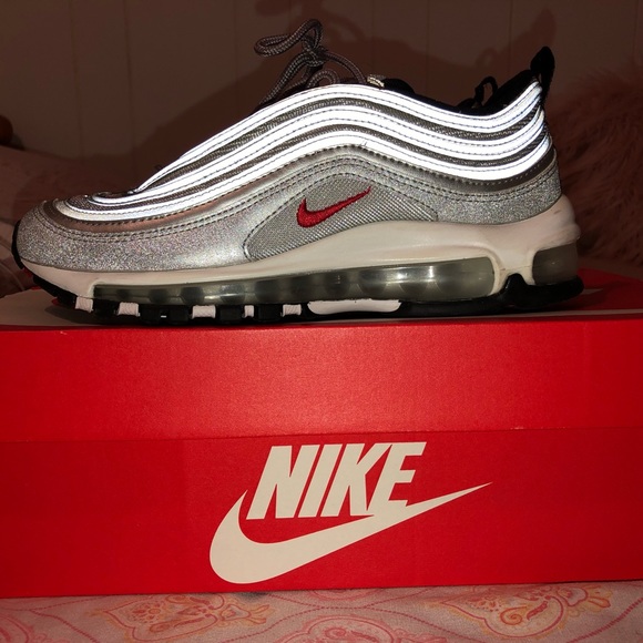 air max 97 wide feet